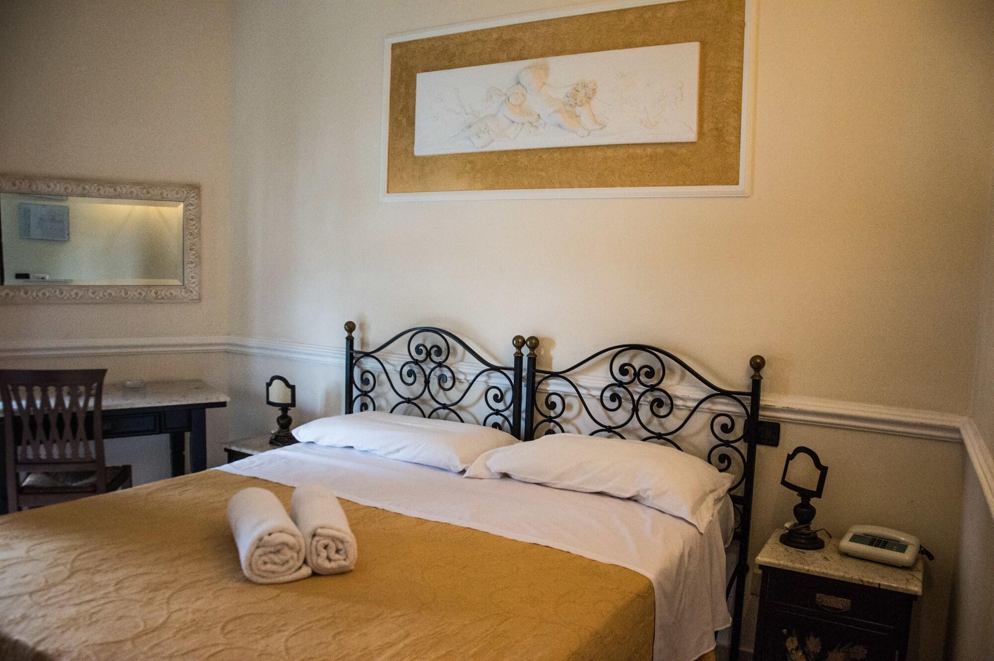 Hotel & Apartments Villa Linda Джардини-Наксос Экстерьер фото