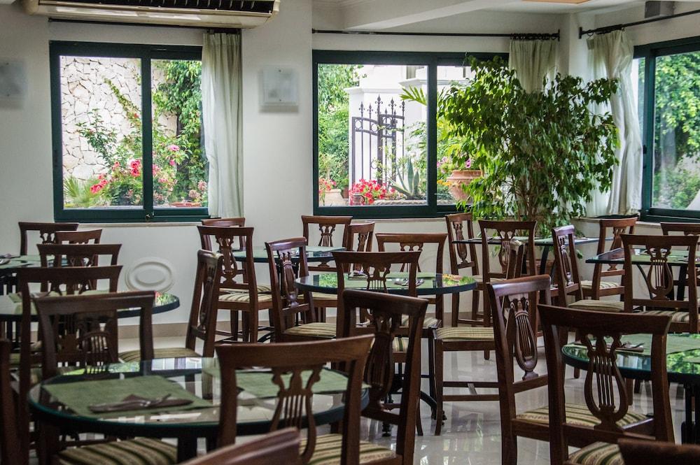 Hotel & Apartments Villa Linda Джардини-Наксос Экстерьер фото