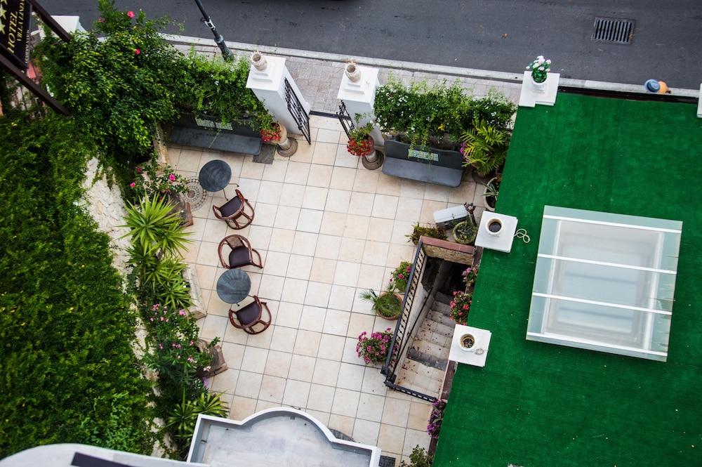 Hotel & Apartments Villa Linda Джардини-Наксос Экстерьер фото